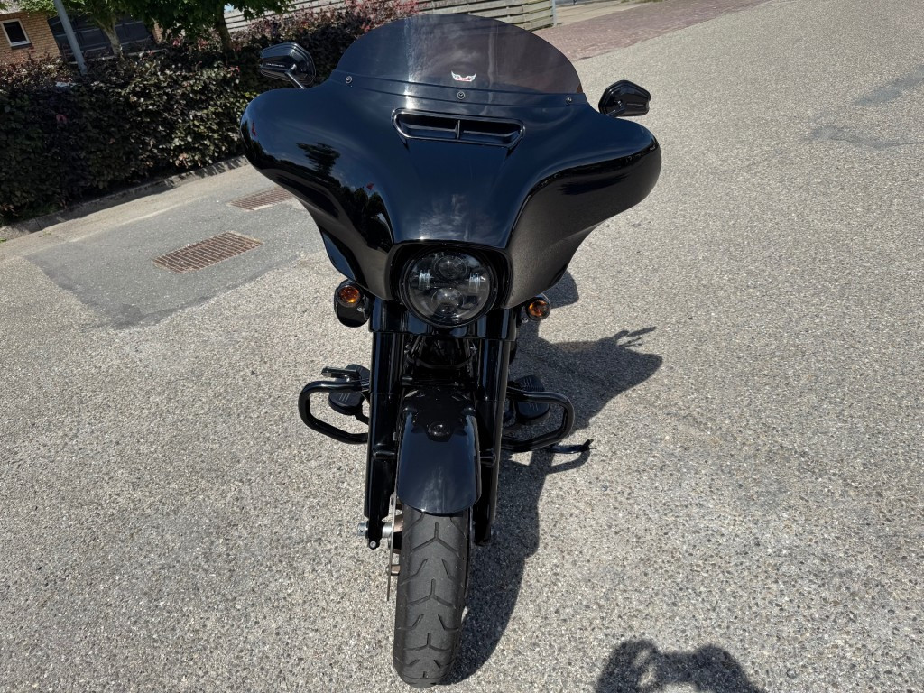 Hoofdafbeelding Harley-Davidson Street Glide