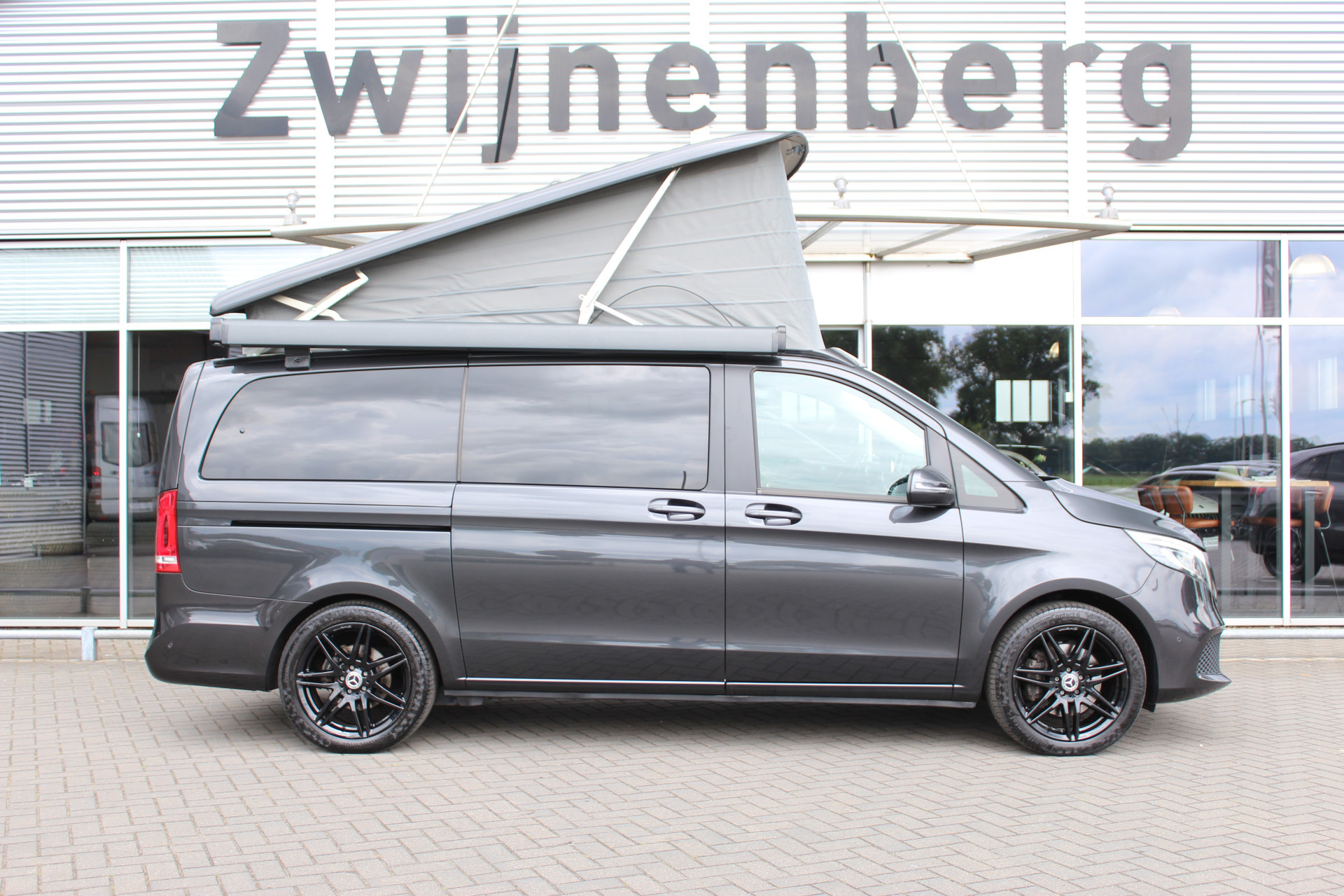 Hoofdafbeelding Mercedes-Benz Marco Polo