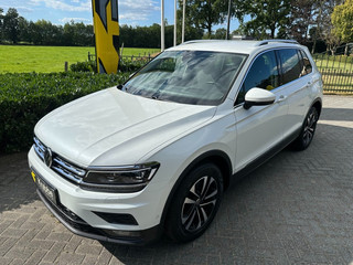 Volkswagen Tiguan 1.5 TSI DSG7 Comfortline Virtual / Keyless / Head up