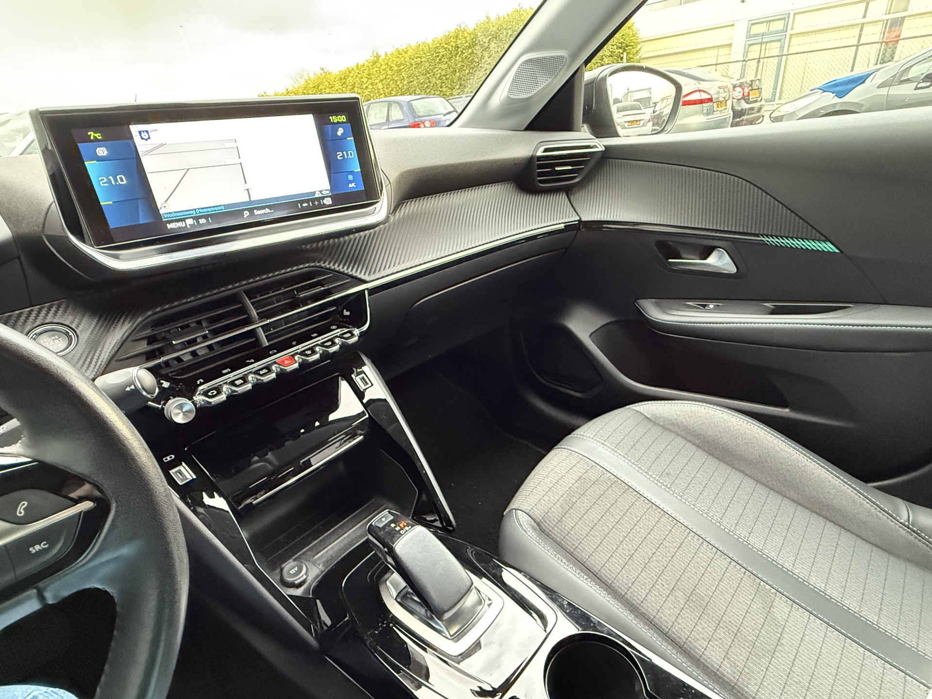 Hoofdafbeelding Peugeot e-208