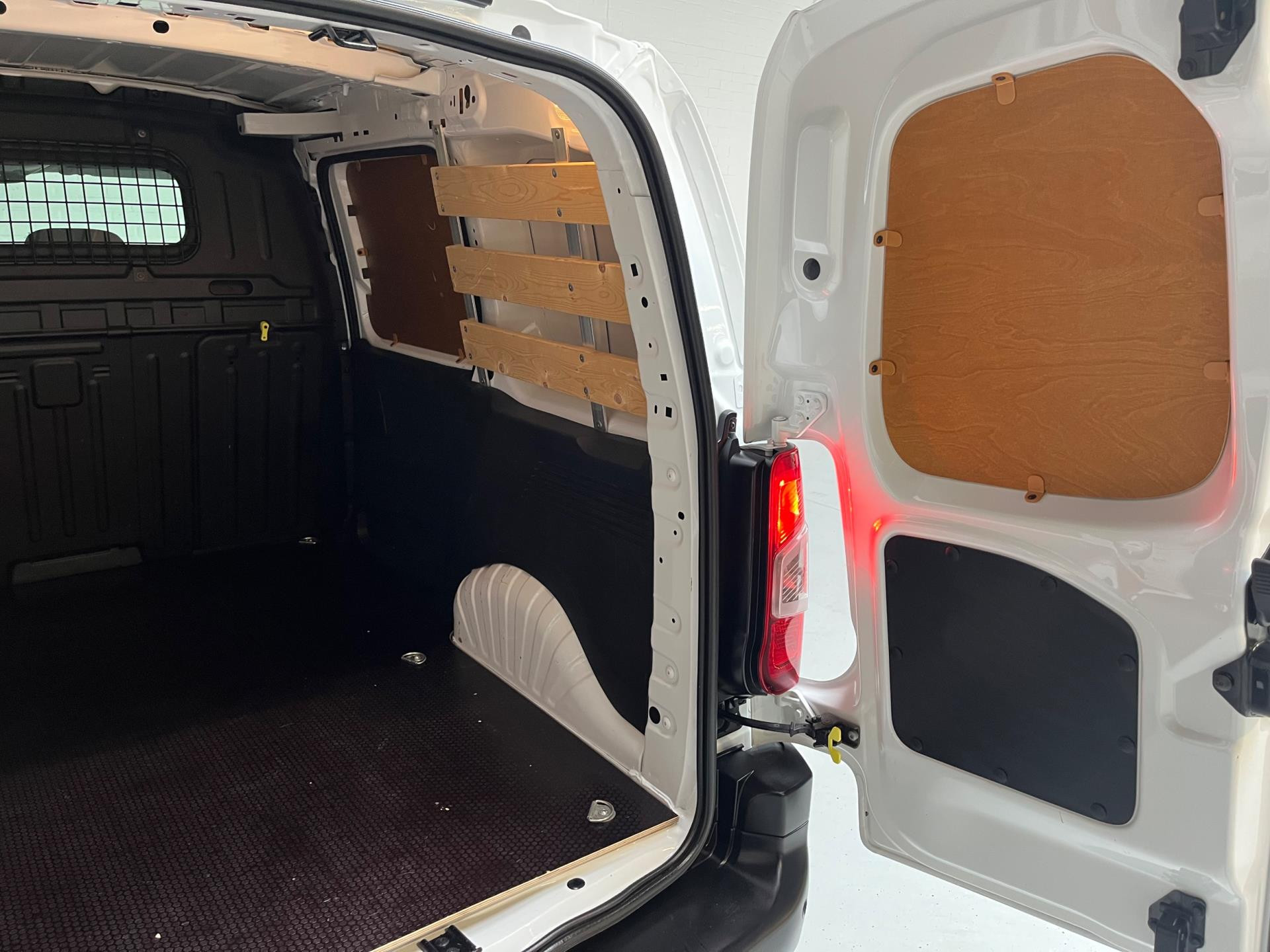 Hoofdafbeelding Opel Combo