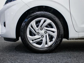 Hyundai i10 Hyundai i10 1.0 Comfort Smart | Private lease 309 p.m. | Navigatie - afbeelding nr 12