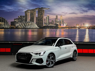 Audi A3 Sportback 45 TFSI e 3xS-Line Competition |RS-Stoelen|Camera|Panorama|Sfeer