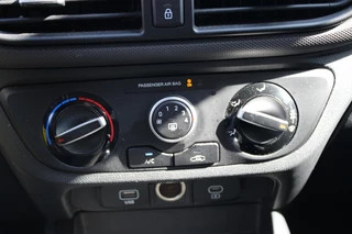 Hyundai i10 Hyundai i10 1.0 Comfort Airco/DAB+/Carplay 