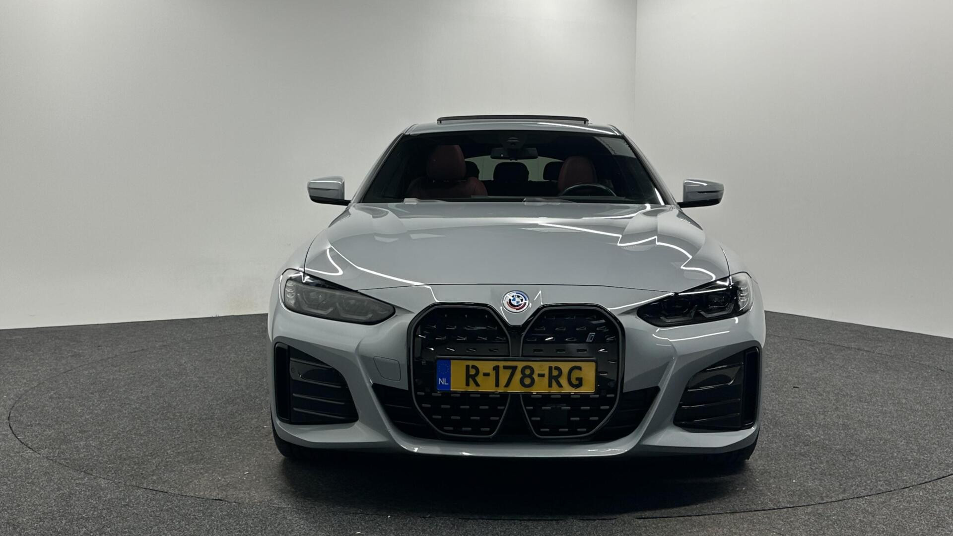 Hoofdafbeelding BMW i4