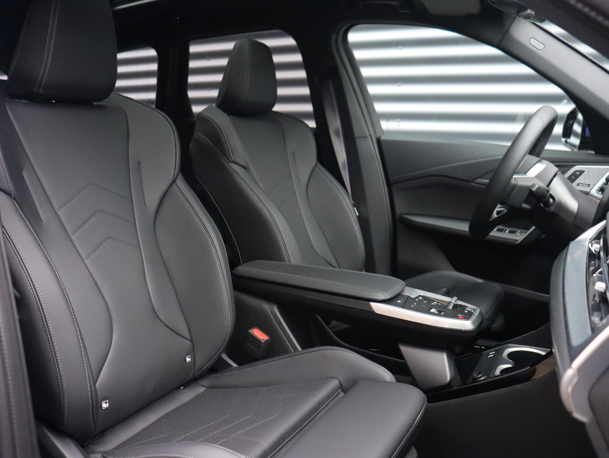 Hoofdafbeelding BMW iX1