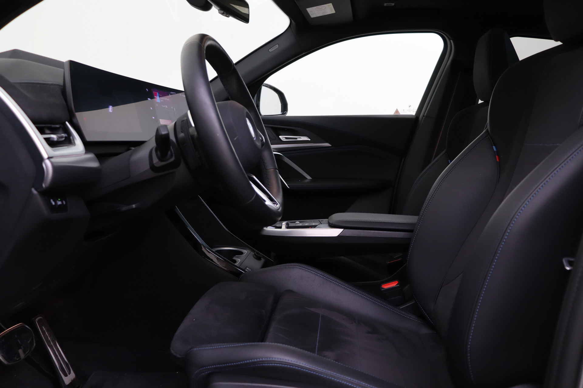 Hoofdafbeelding BMW iX2