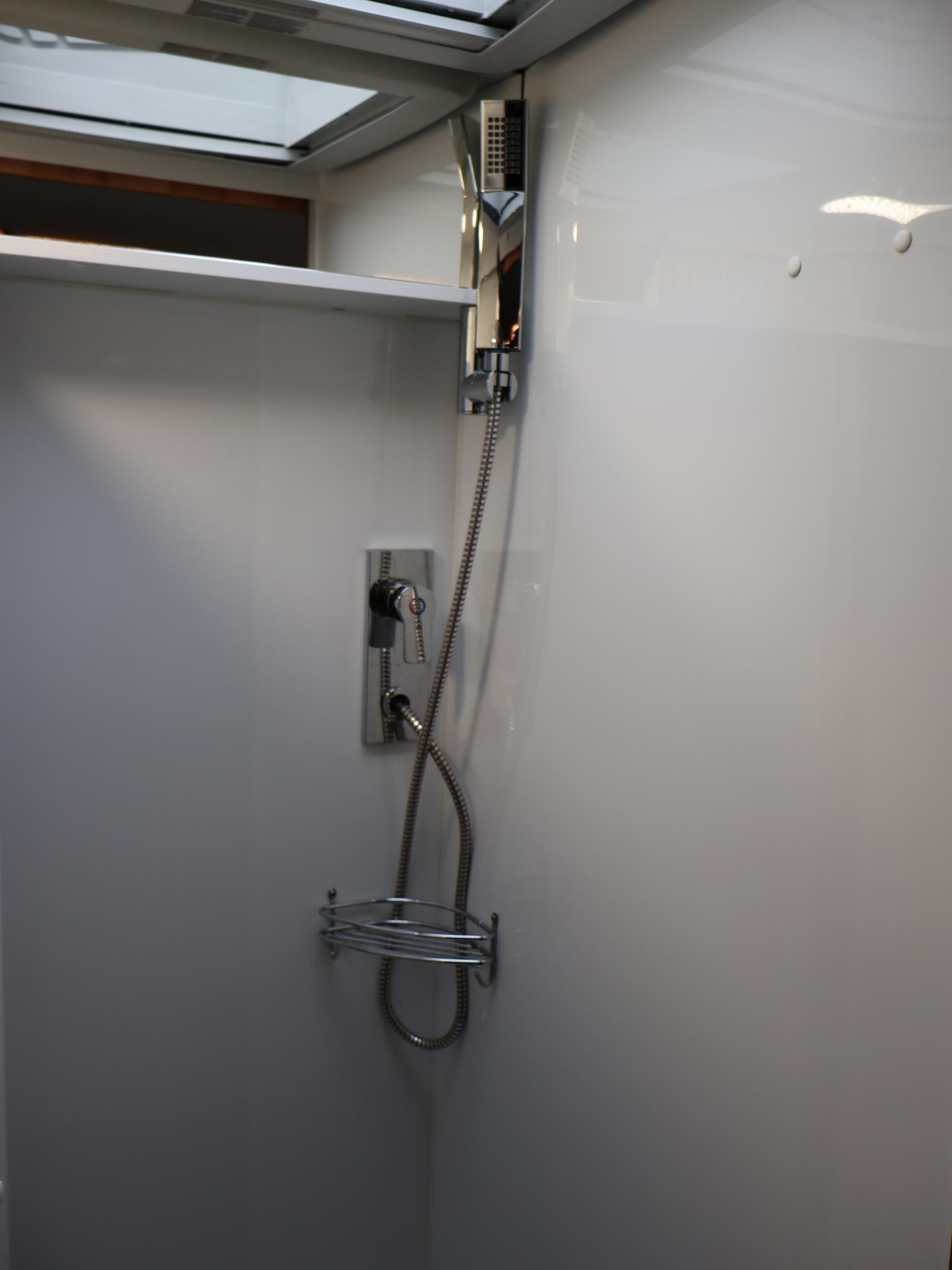 Hoofdafbeelding Pössl Summit 640