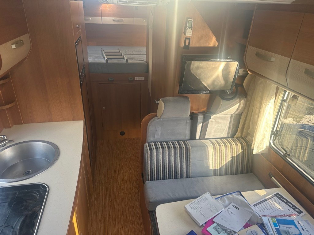 Hoofdafbeelding Carado Alkoof Camper