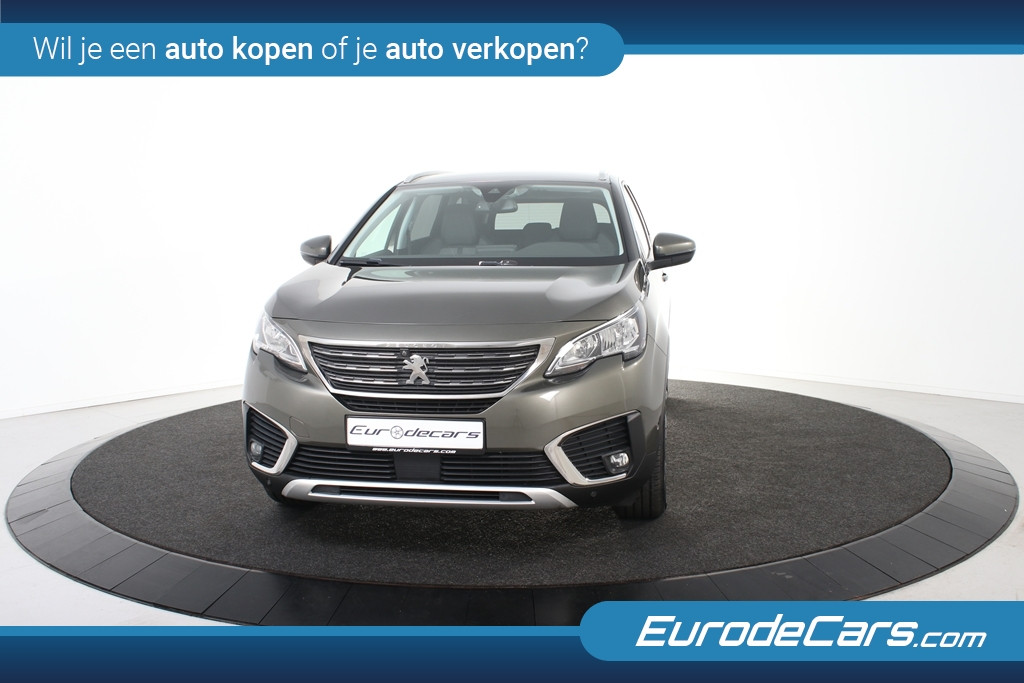 Hoofdafbeelding Peugeot 5008