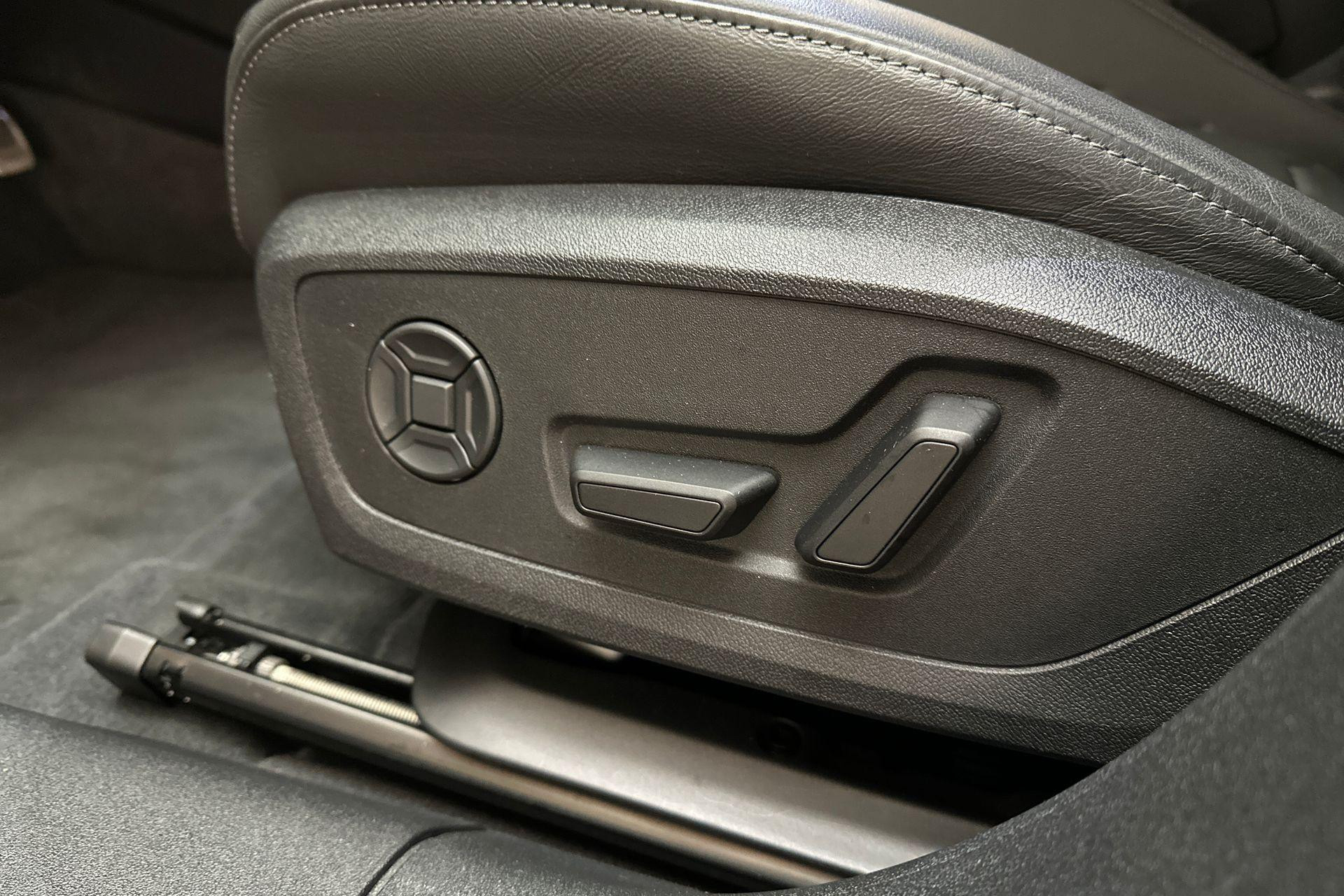 Hoofdafbeelding Audi S6 Avant e-tron