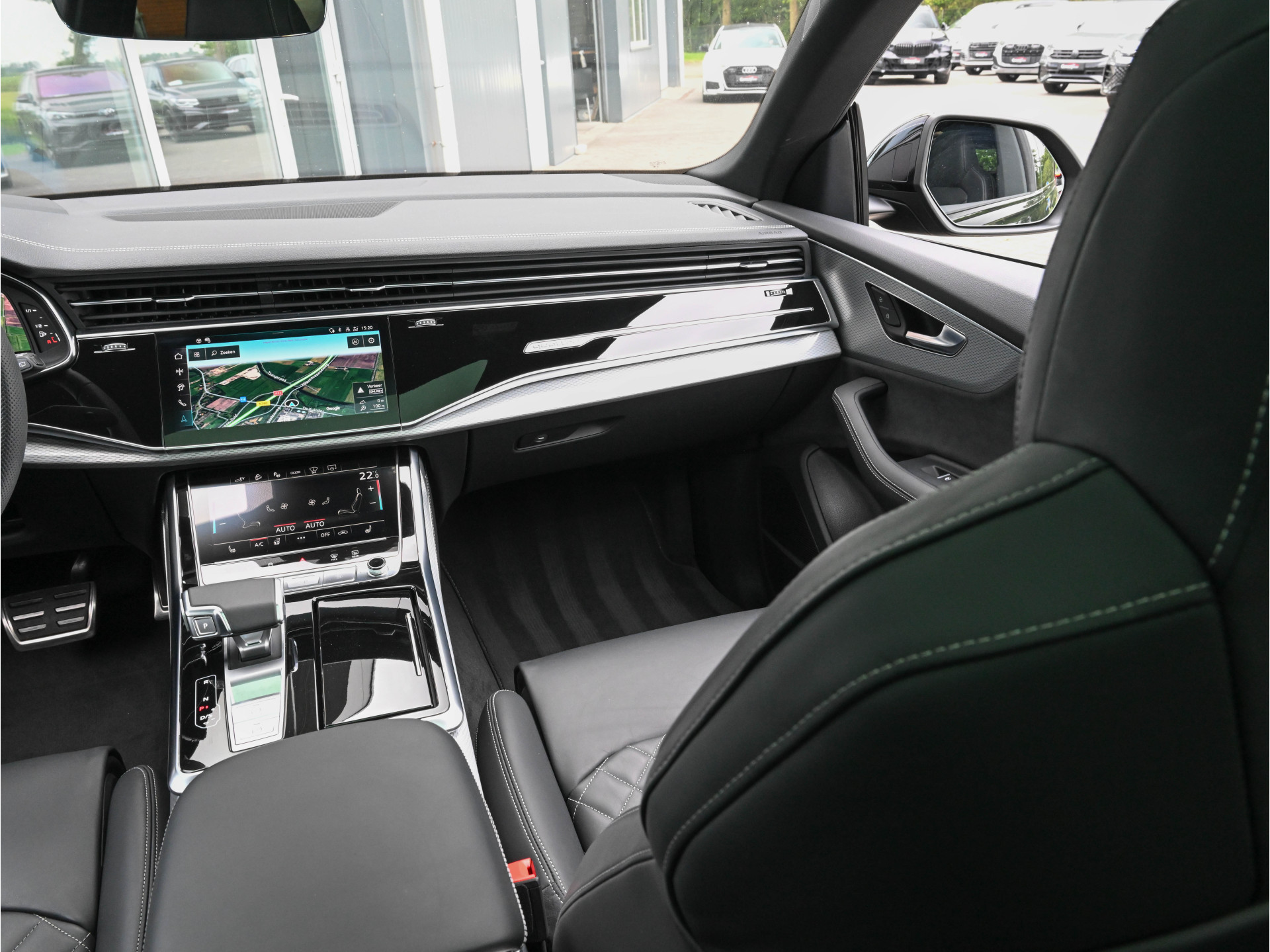 Hoofdafbeelding Audi Q8