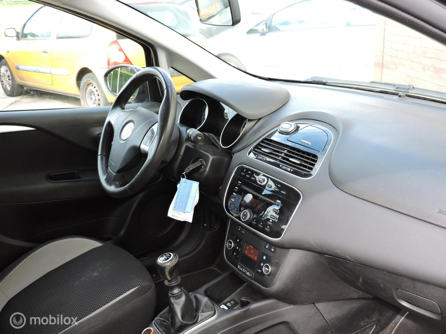 Hoofdafbeelding Fiat Punto