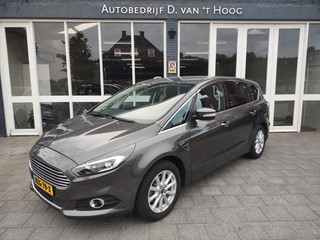 Ford S-Max TITANIUM