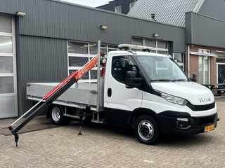 Iveco Daily 35C15 3.0 345 Maxilift Laadkraan Airco Cruise controle Trekhaak 3500kg trekgewicht 3-Persoons Stuurwielbediening Open laadbak Pick-up P-up Bakwagen 1e eigenaar Euro 5