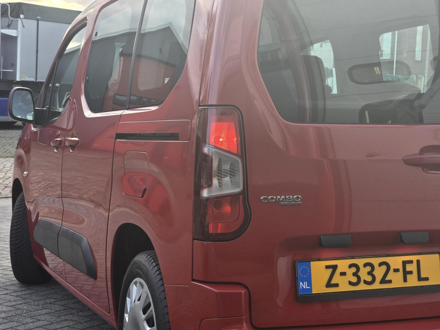 Hoofdafbeelding Opel Combo