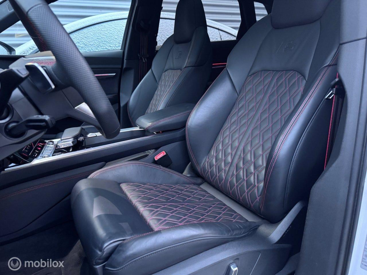 Hoofdafbeelding Audi Q8 e-tron