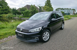 Volkswagen Touran 1.5 TSI Highline 7p / Navi / Cam / Carplay