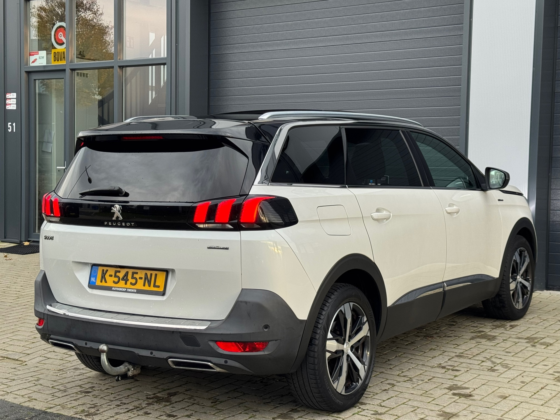 Hoofdafbeelding Peugeot 5008