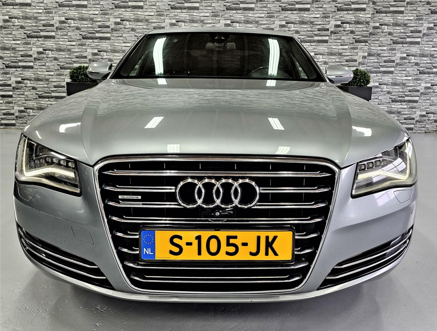 Hoofdafbeelding Audi A8