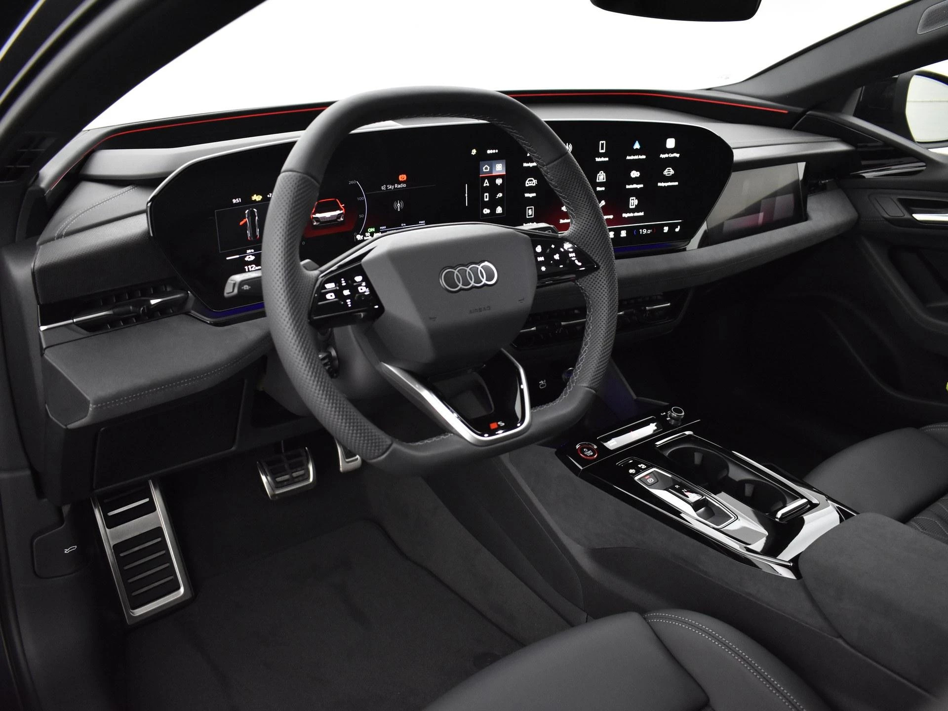 Hoofdafbeelding Audi S6 Avant e-tron