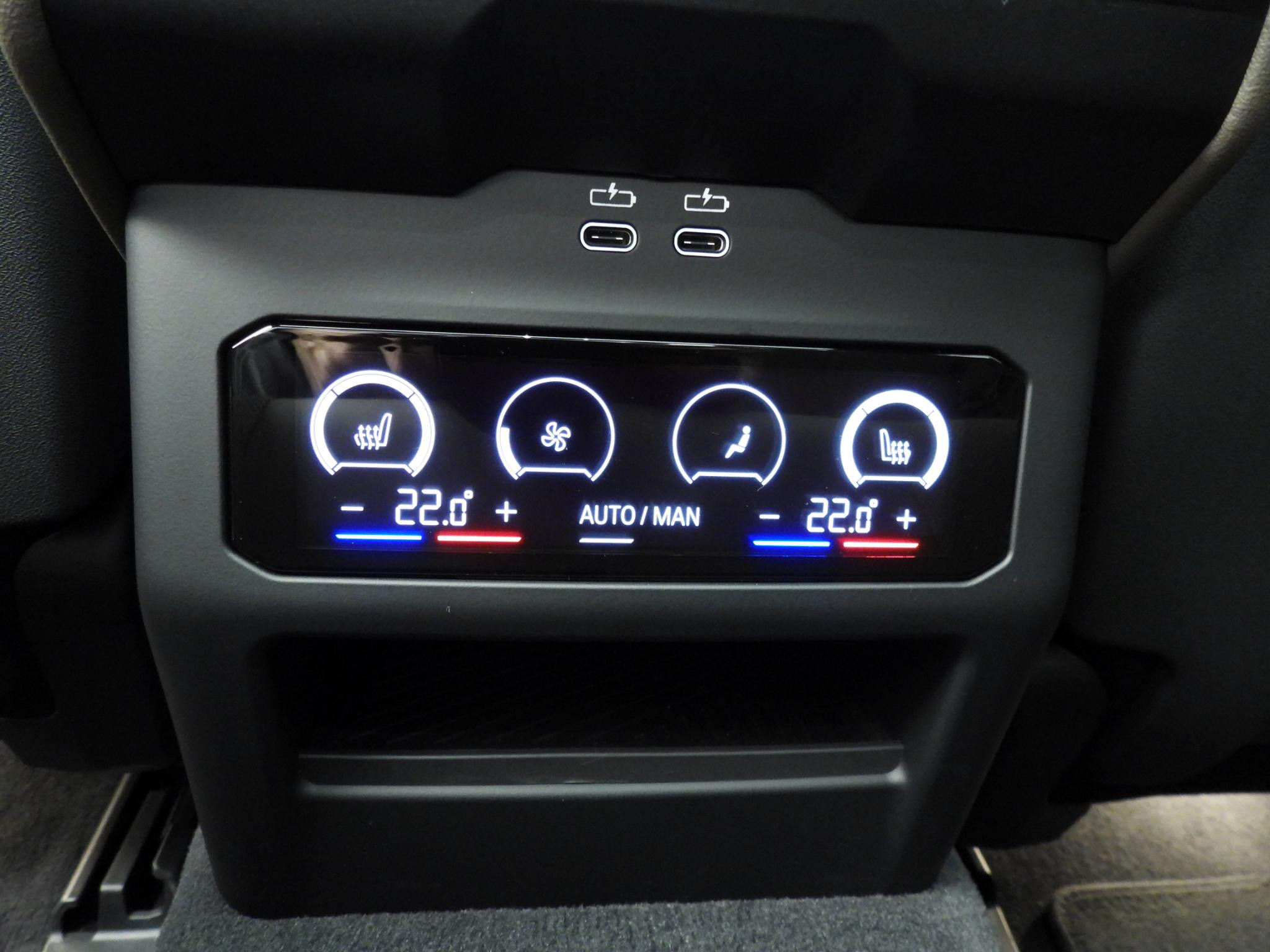 Hoofdafbeelding BMW i5