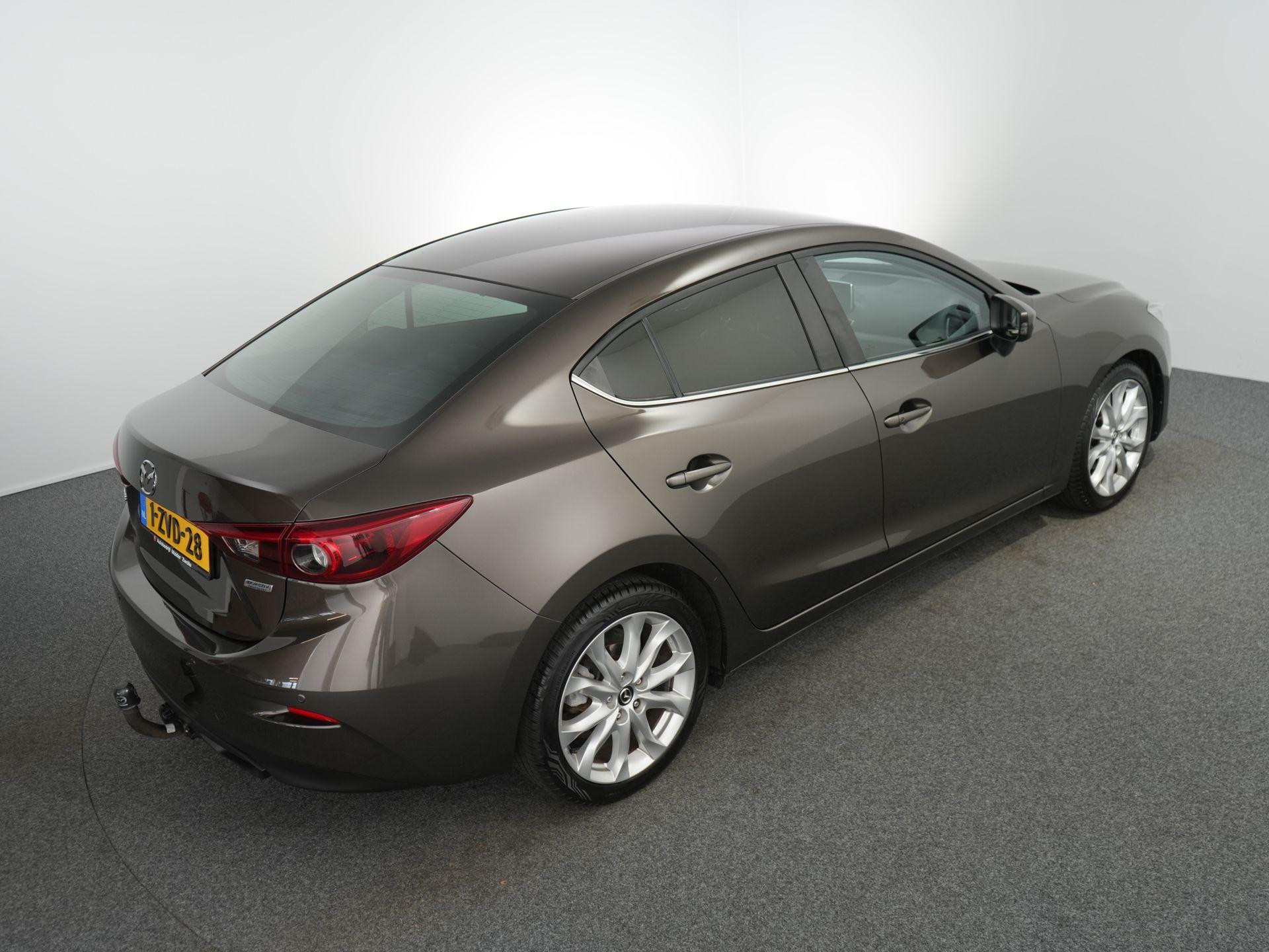 Hoofdafbeelding Mazda 3