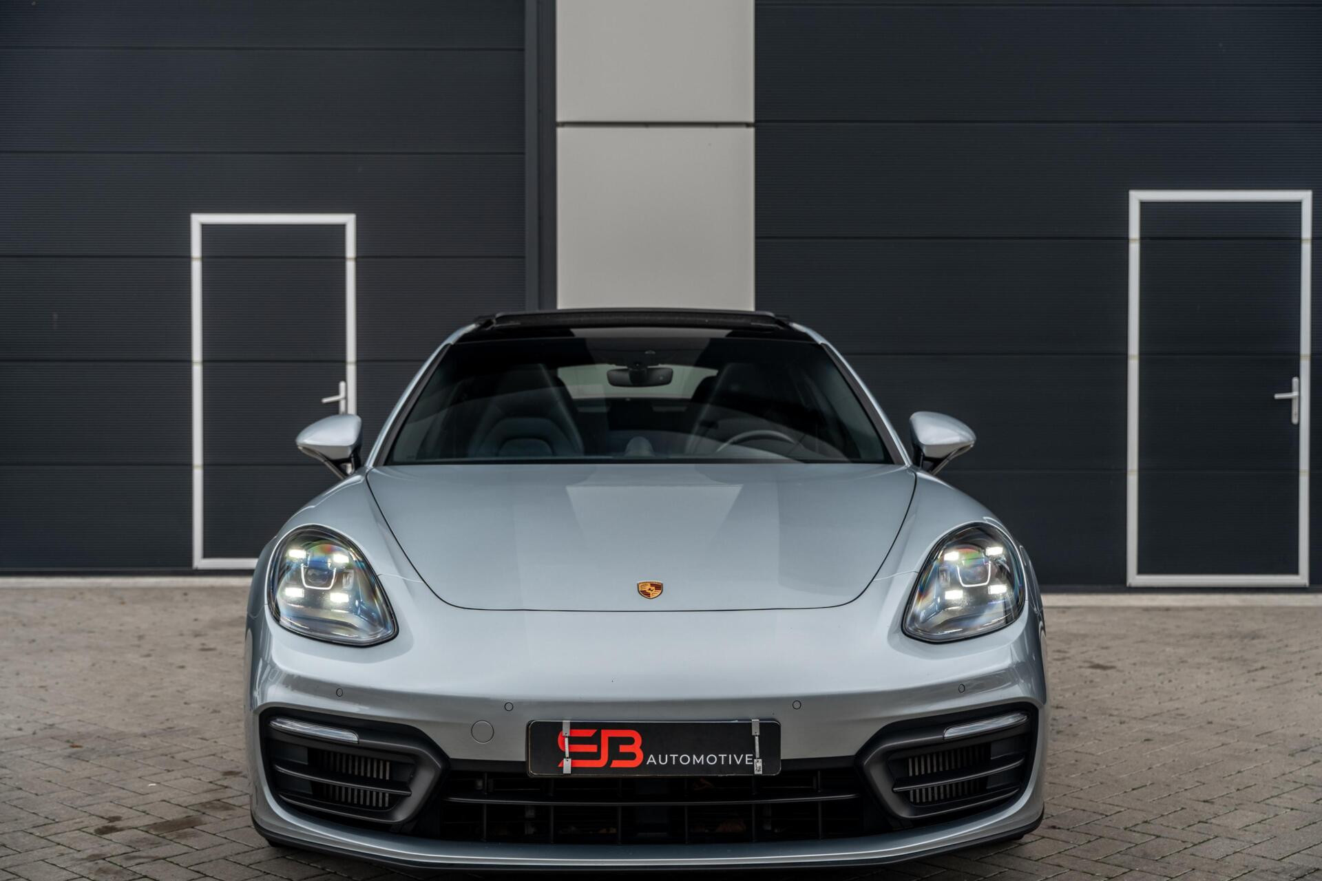 Hoofdafbeelding Porsche Panamera