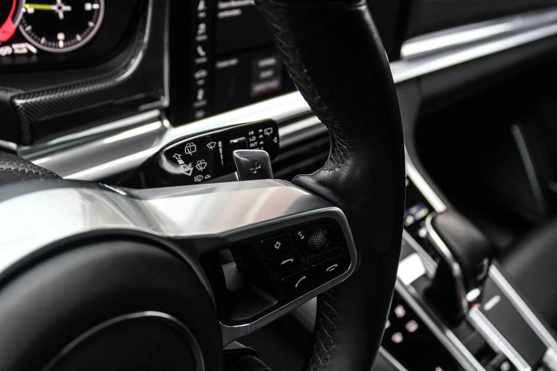 Hoofdafbeelding Porsche Panamera