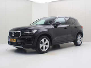 Hoofdafbeelding Volvo XC40 Volvo Xc40 B4 197pk Geartronic Mild Hybrid Momentum Pro [ LEDER+WINTER PACK+CARPLAY+PDC+LED+NAVIGATIE ]