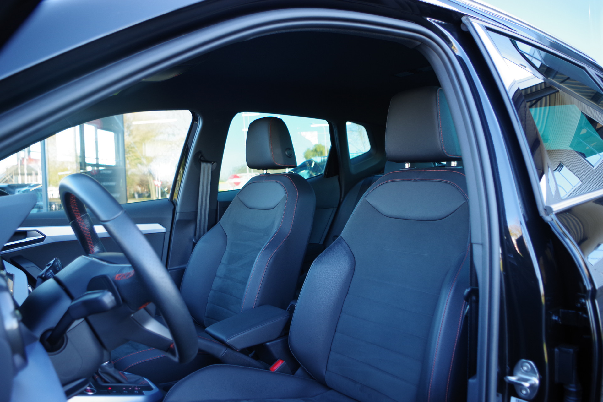 Hoofdafbeelding SEAT Arona