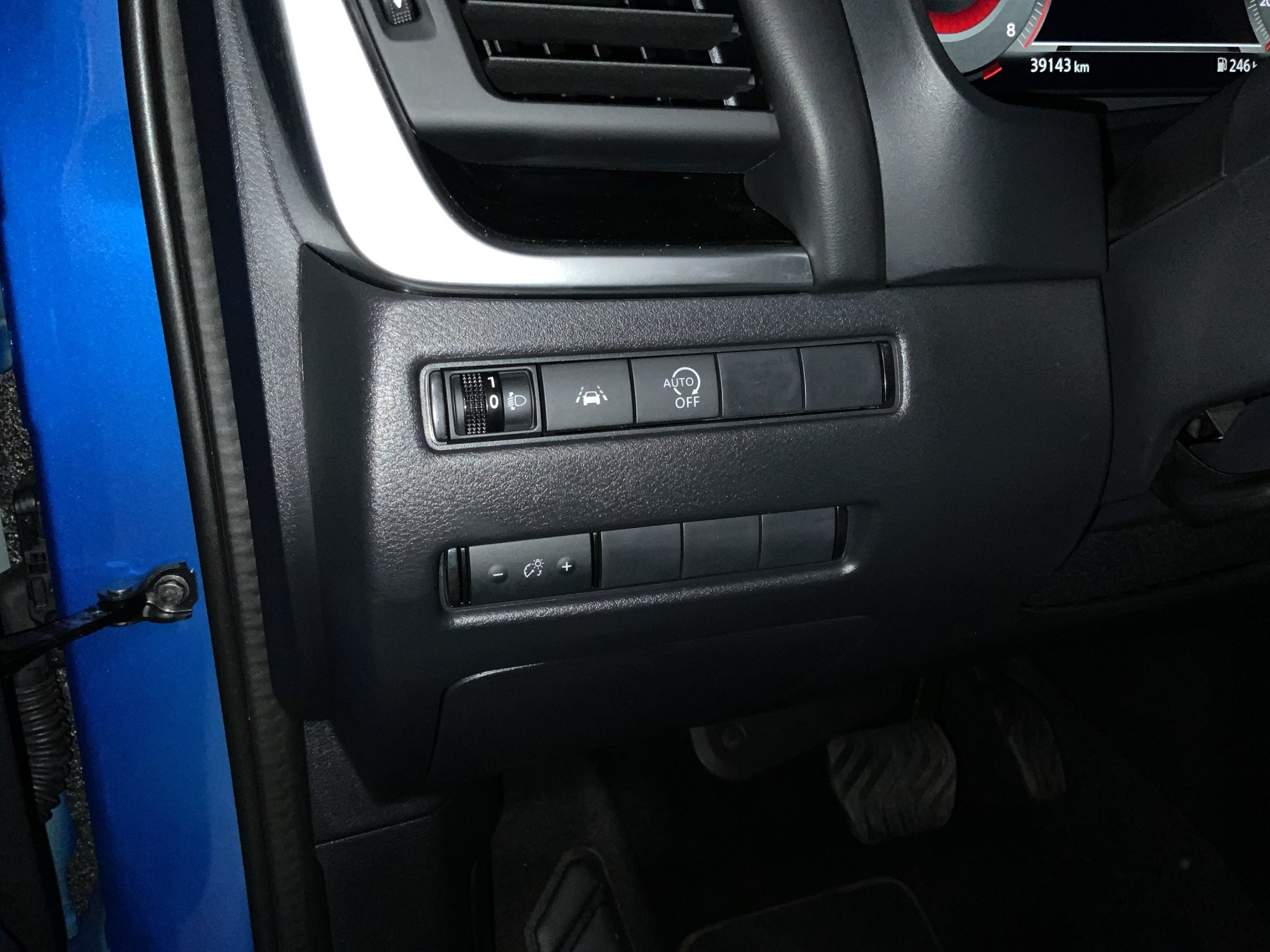 Nissan-QASHQAI-image-18