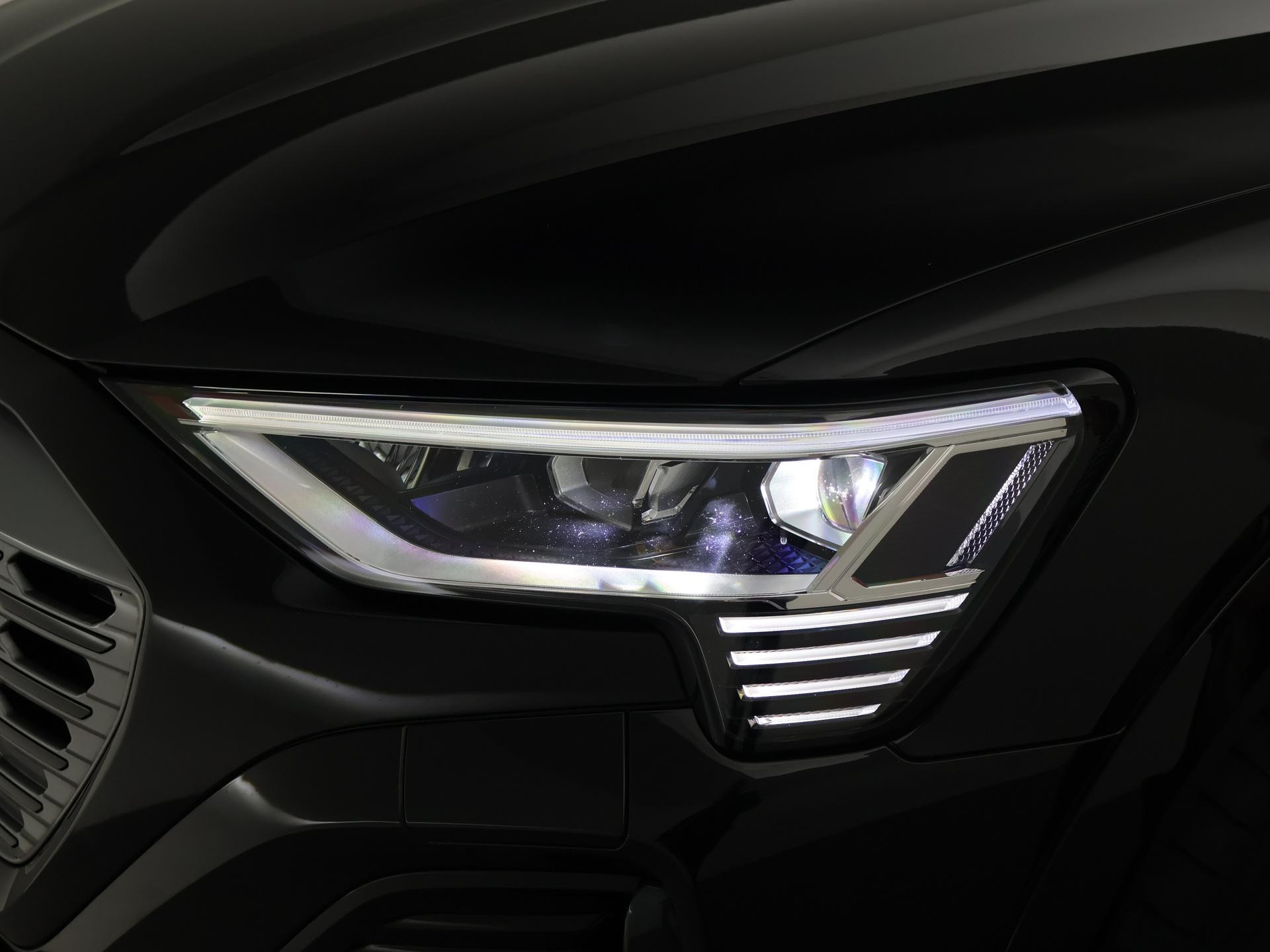 Hoofdafbeelding Audi Q8 e-tron