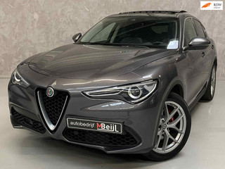 Hoofdafbeelding Alfa Romeo Stelvio Alfa Romeo Stelvio 2.0 T 280 PK AWD First Edition /Pano /Eerste eigenaar/Trekhaak /Camera