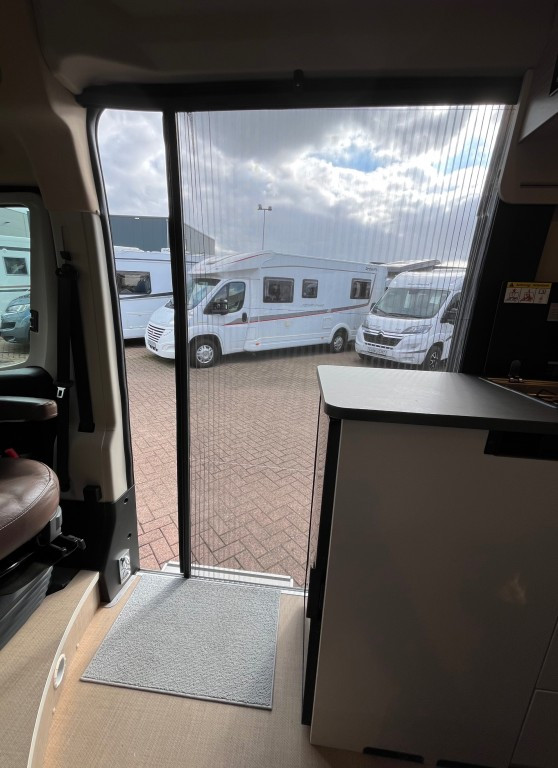 Hoofdafbeelding Bürstner Campeo C600 Active Hefdak Cruise