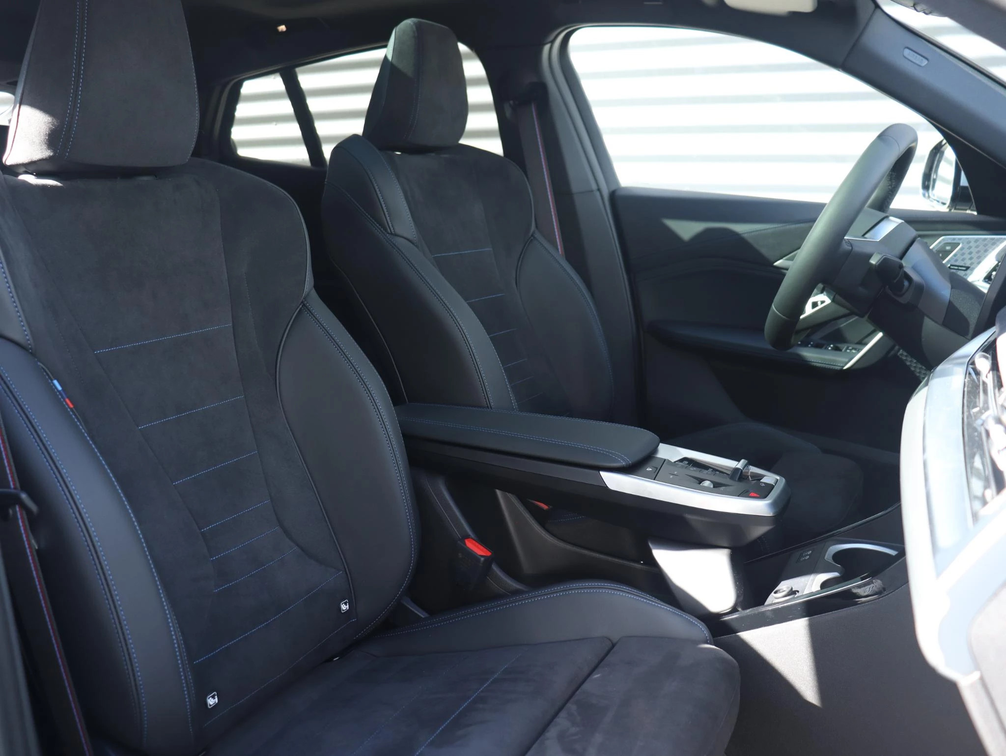 Hoofdafbeelding BMW iX2