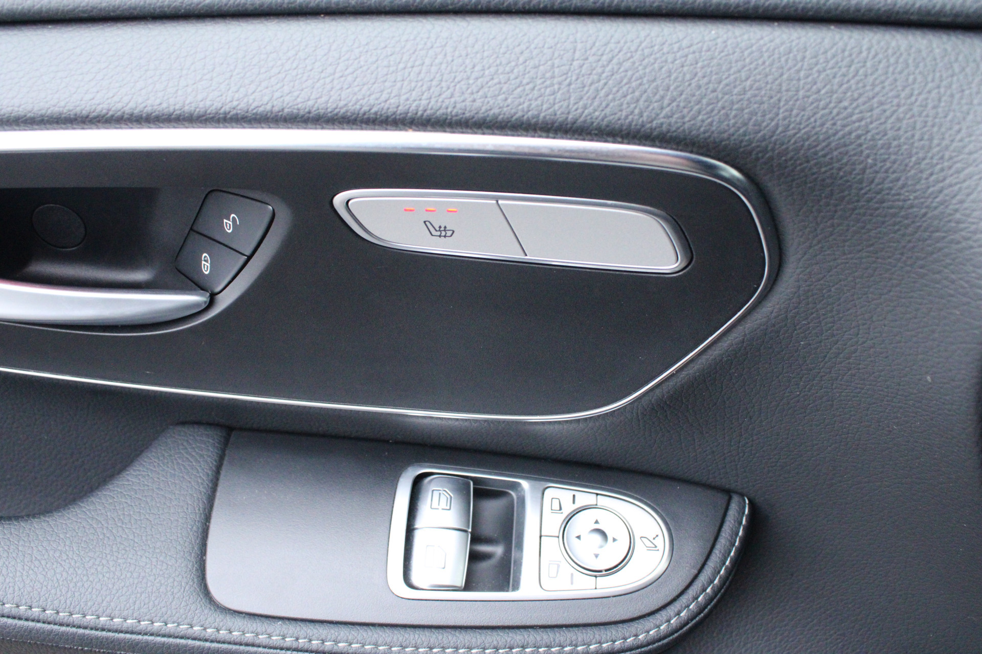 Hoofdafbeelding Mercedes-Benz EQV