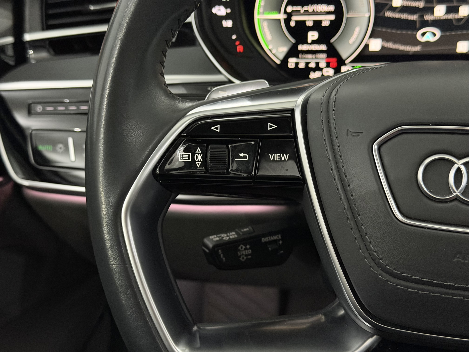 Hoofdafbeelding Audi A8