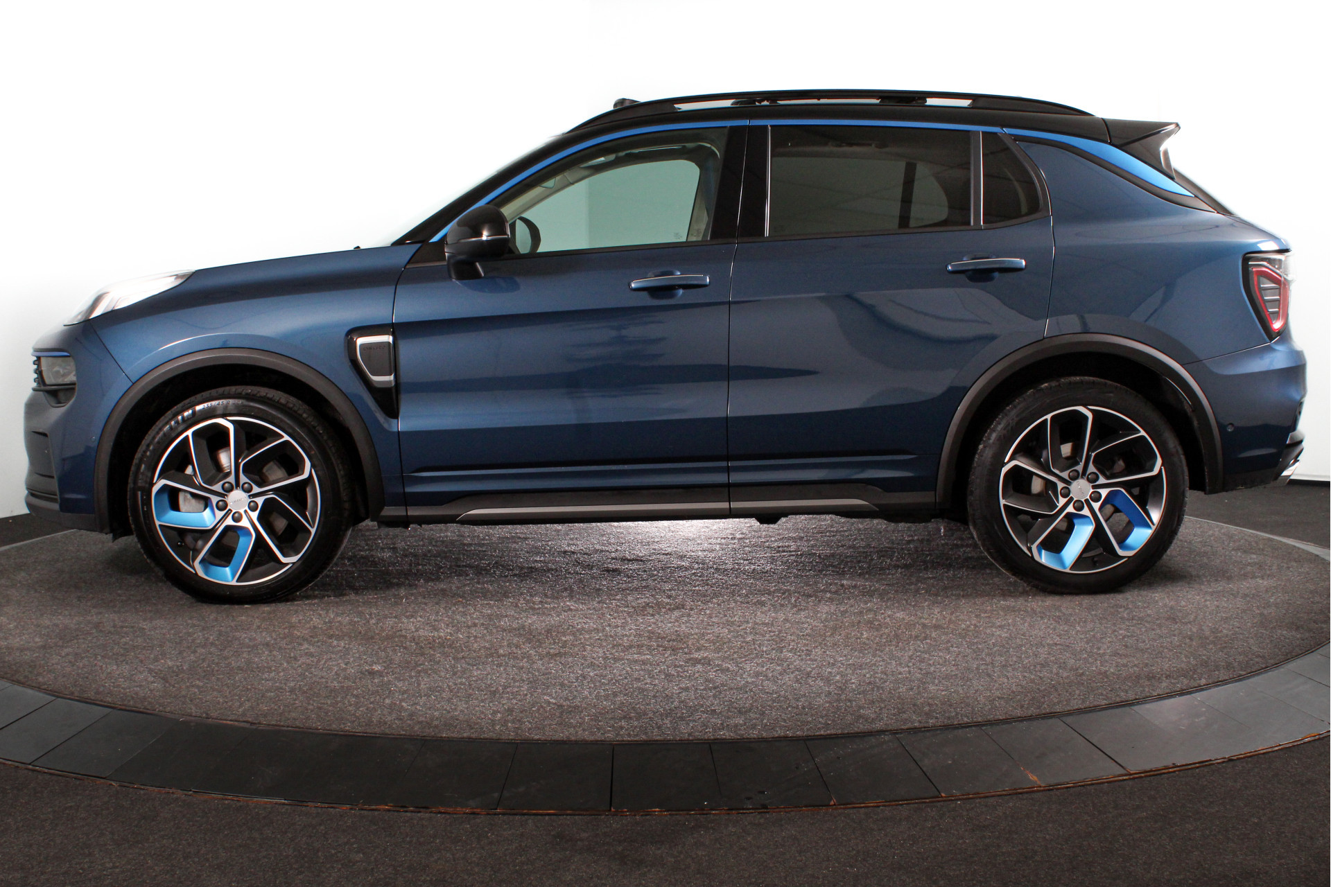 Hoofdafbeelding Lynk & Co 01