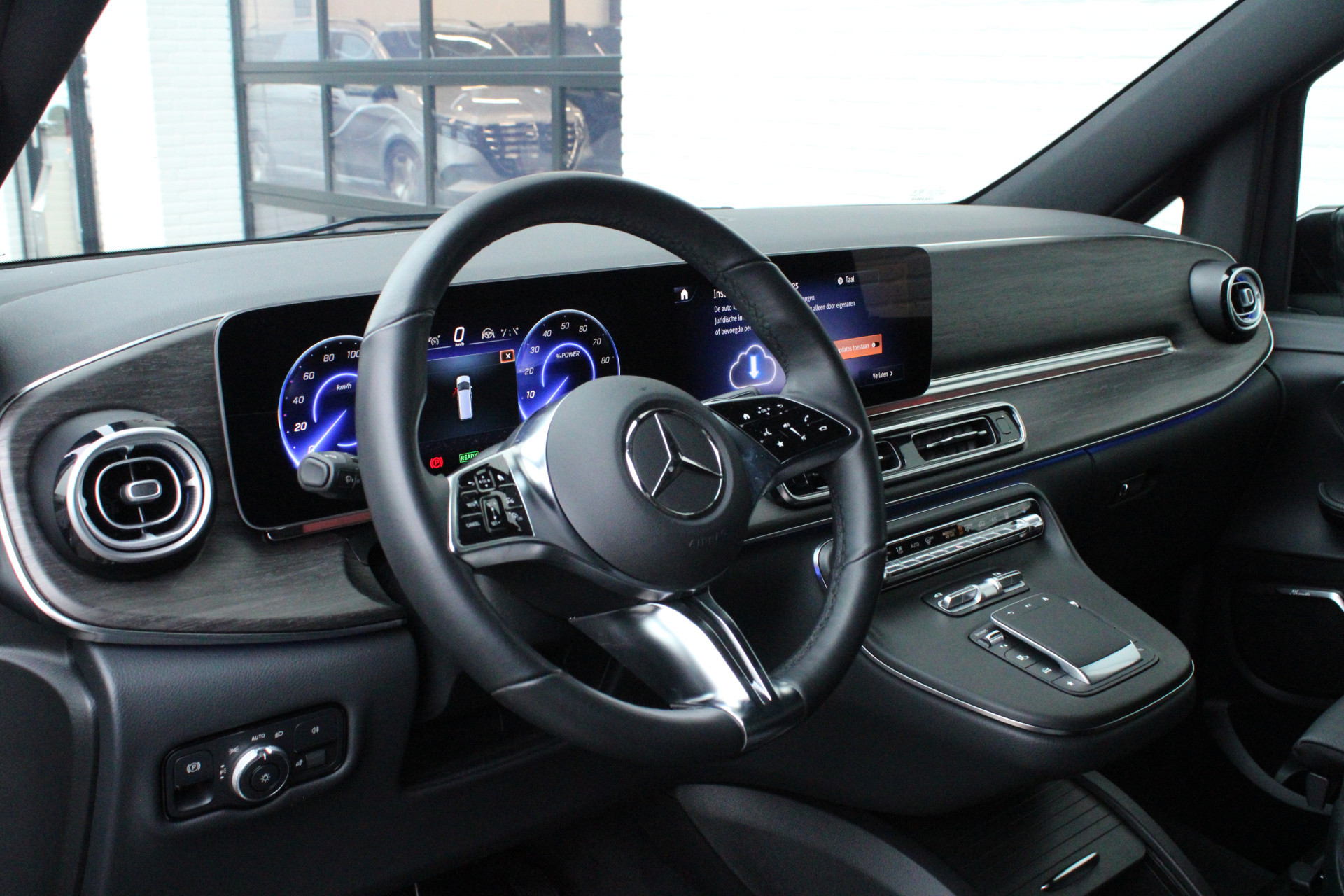 Hoofdafbeelding Mercedes-Benz EQV