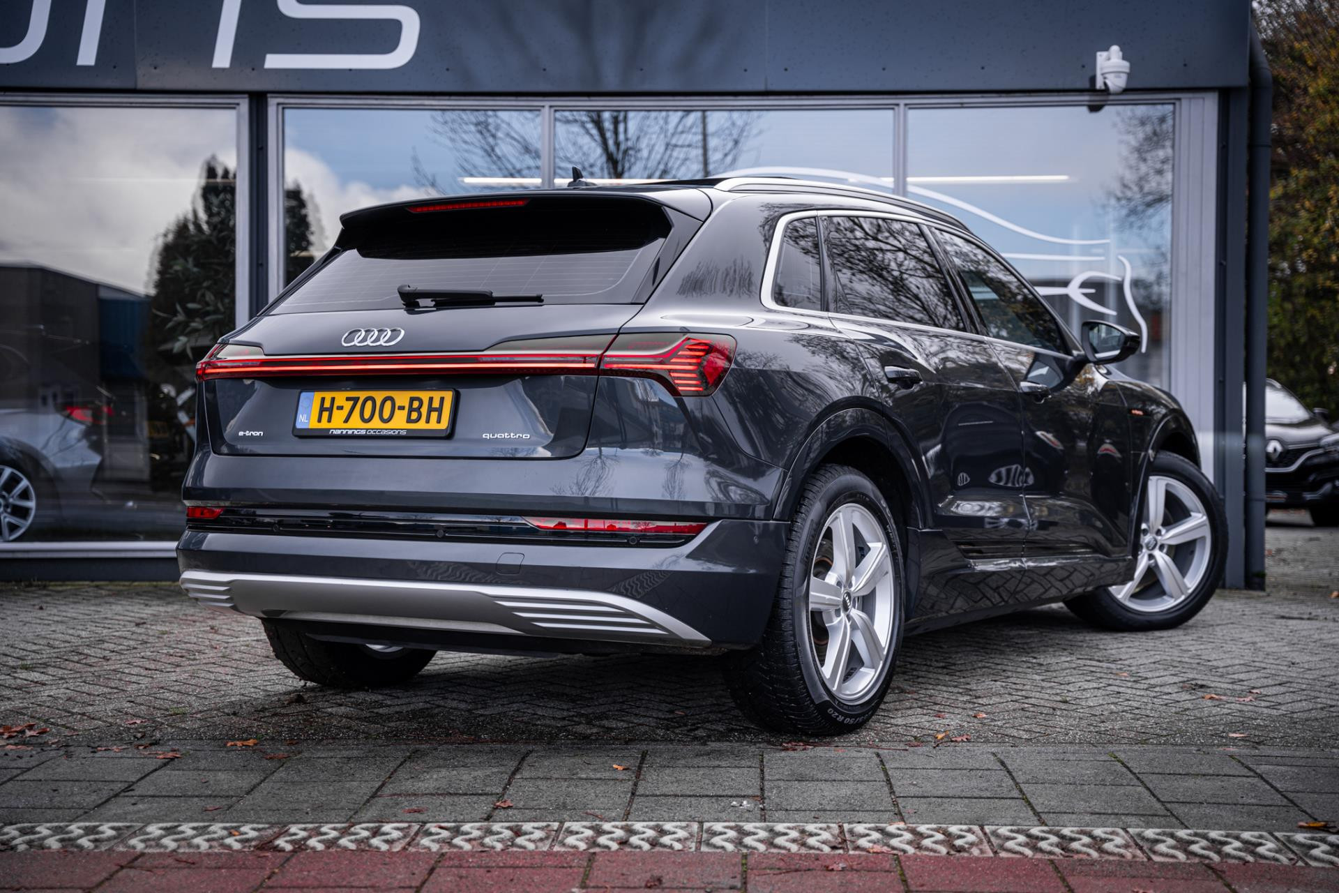 Hoofdafbeelding Audi e-tron