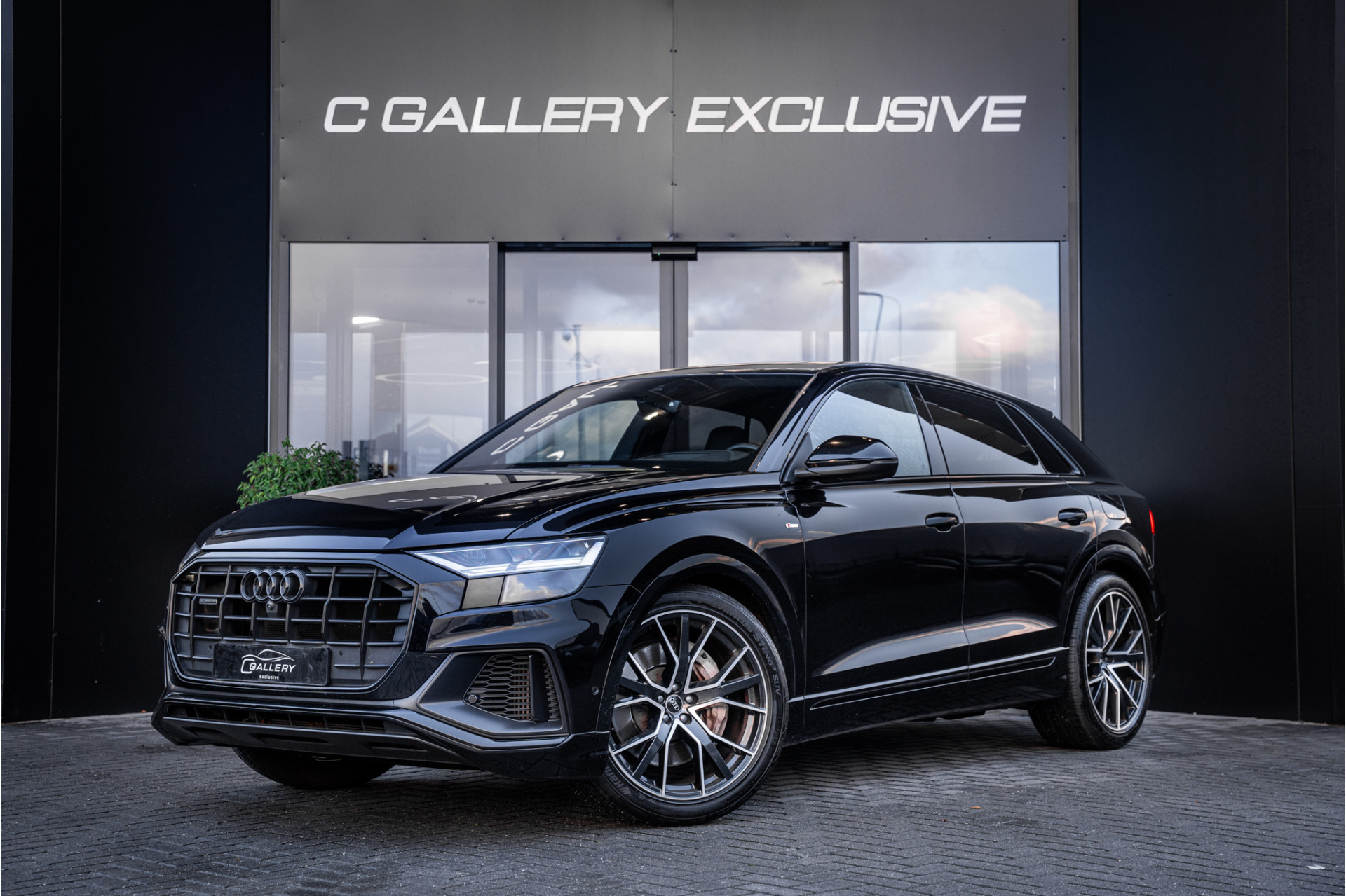 Hoofdafbeelding Audi Q8