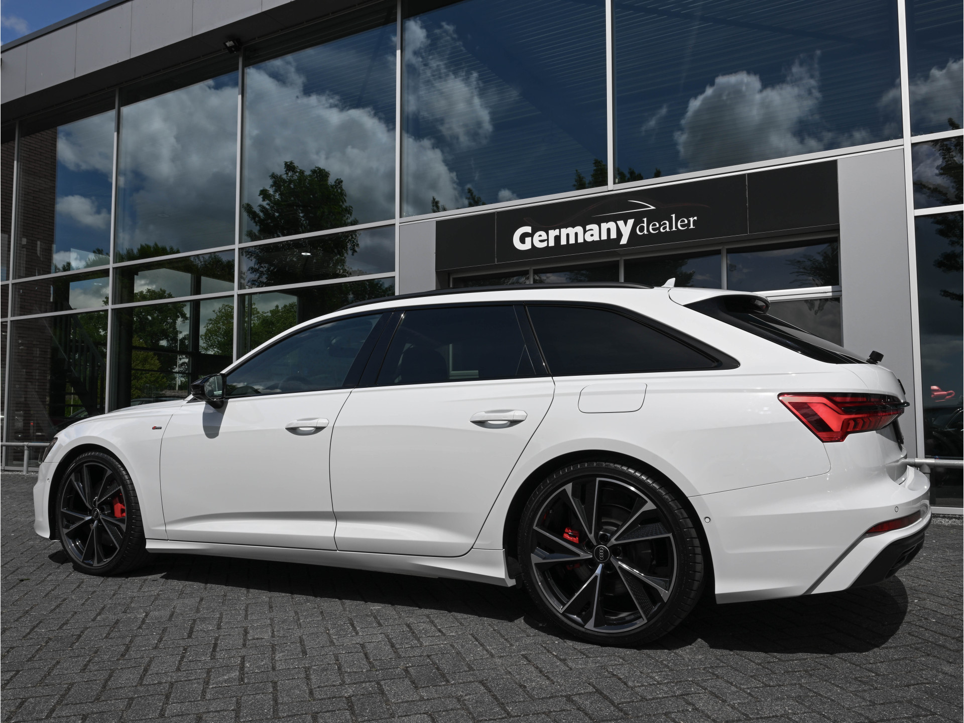 Hoofdafbeelding Audi A6