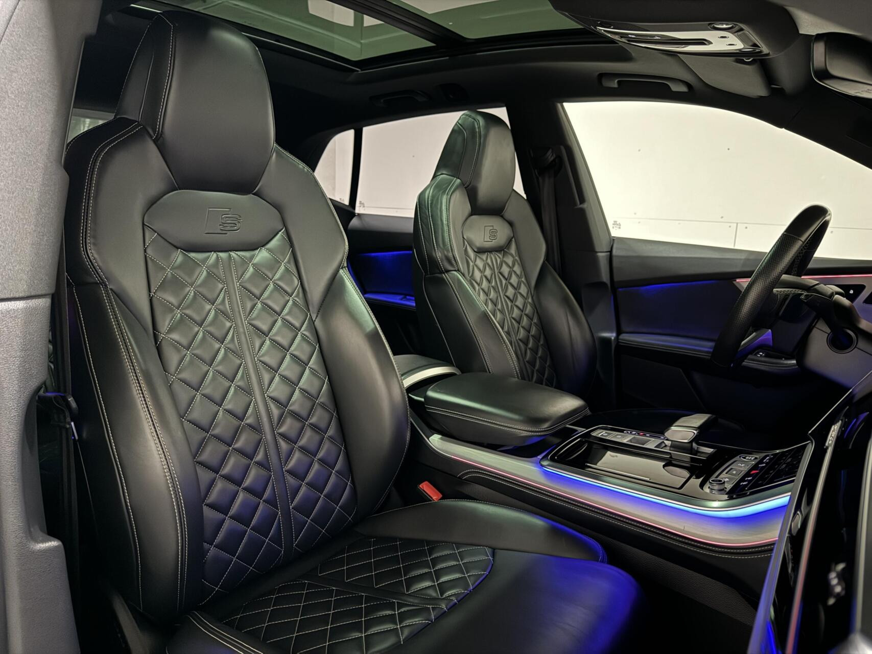 Hoofdafbeelding Audi Q8