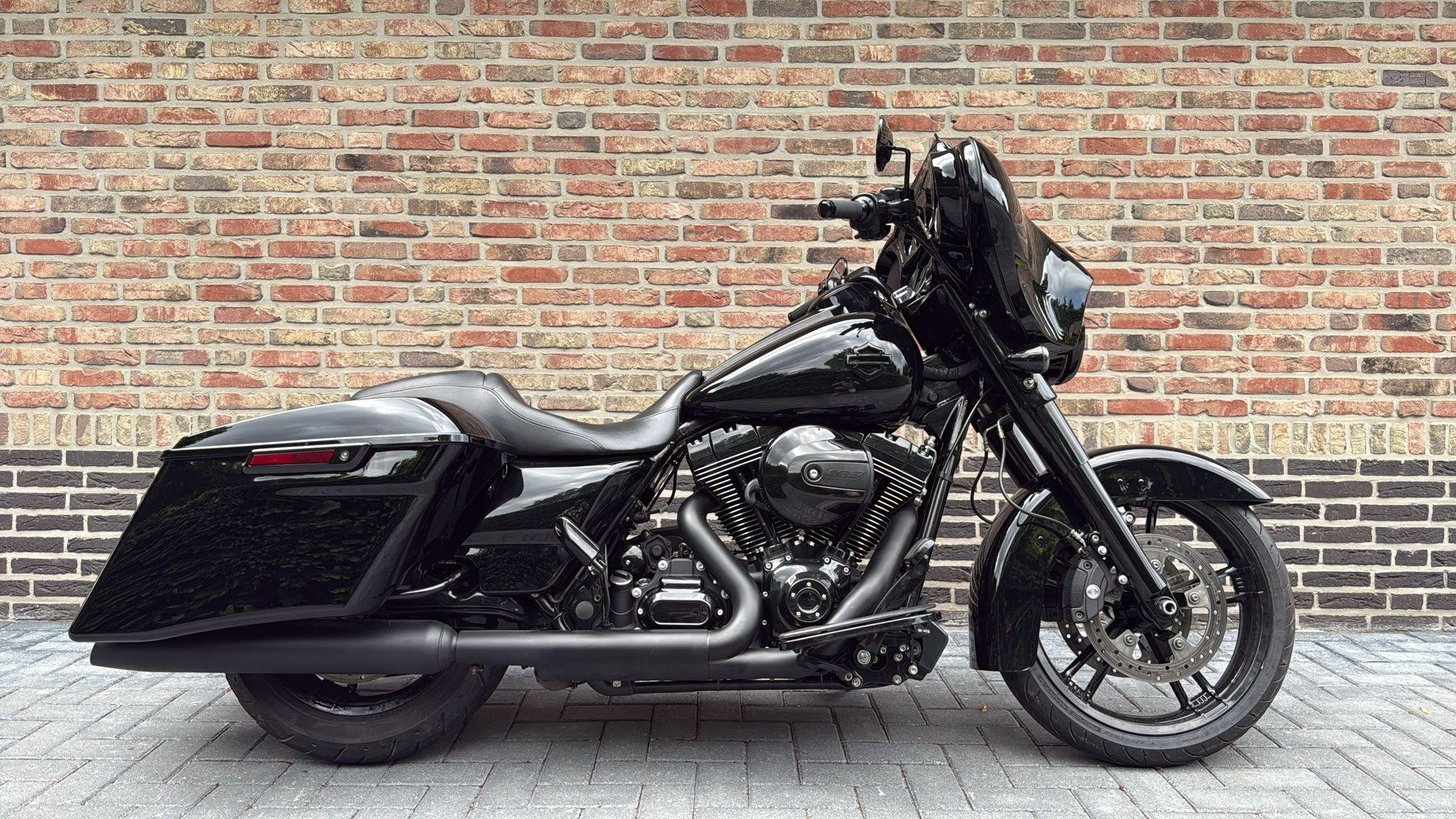 Hoofdafbeelding Harley-Davidson Street Glide