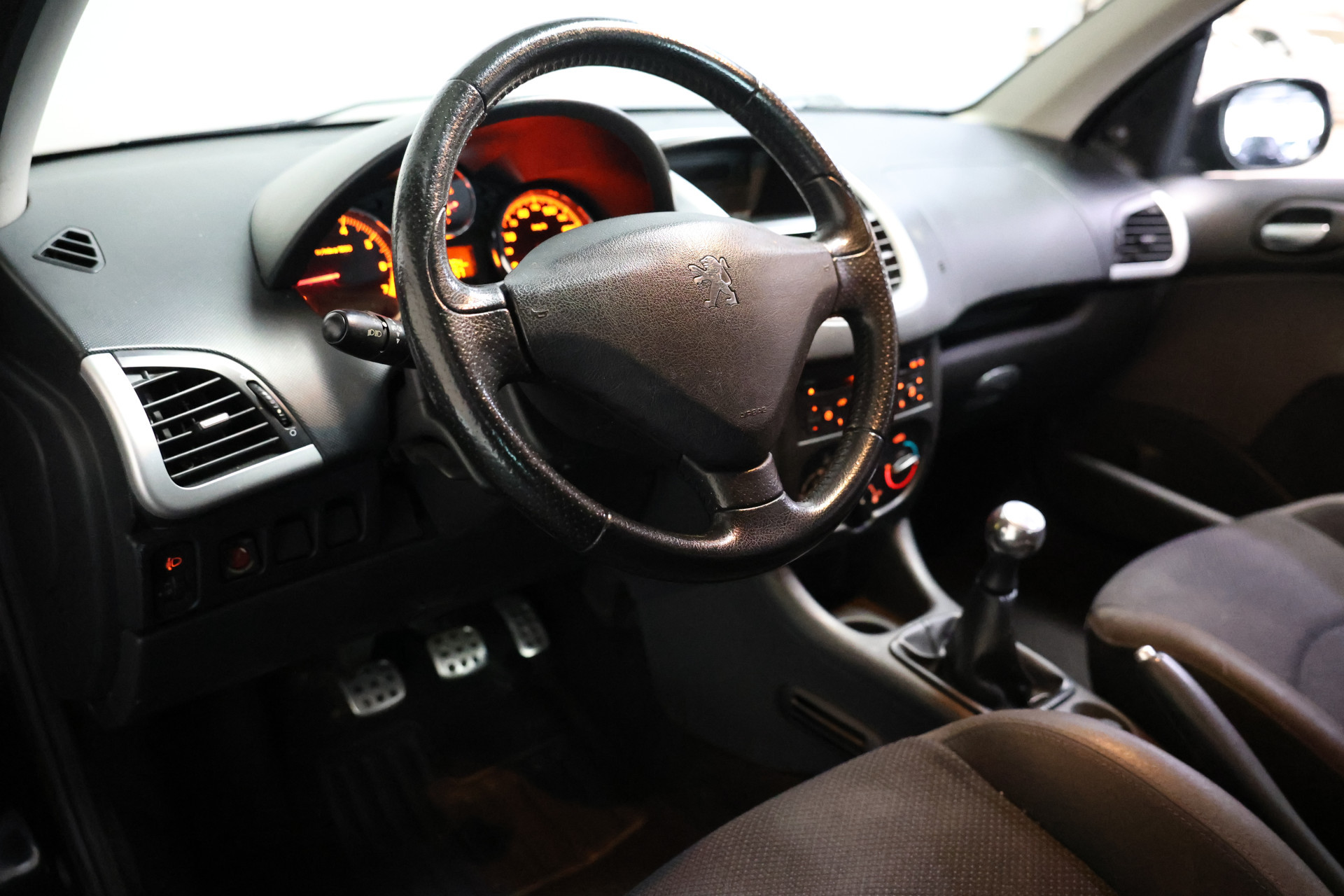 Hoofdafbeelding Peugeot 206