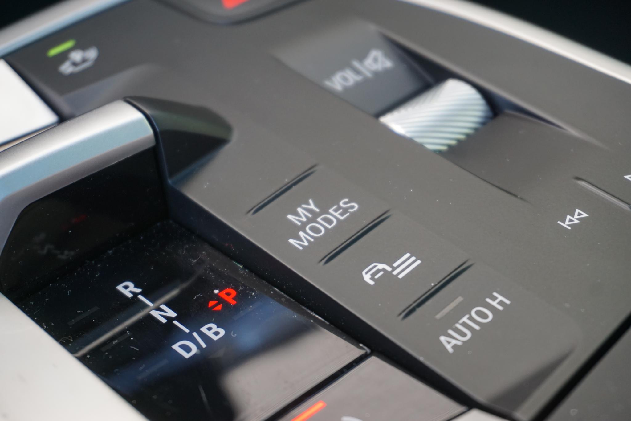 Hoofdafbeelding BMW iX2