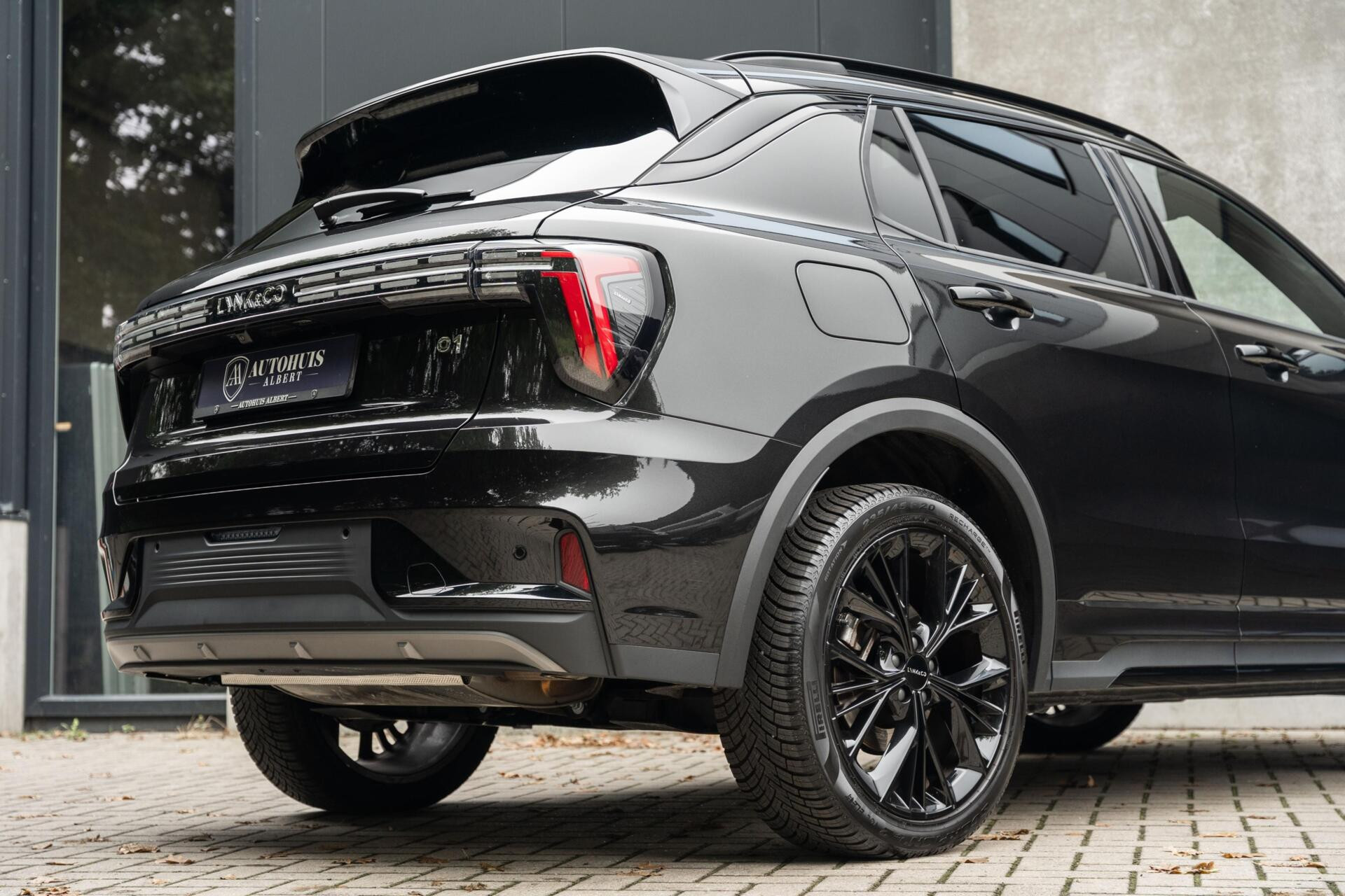 Hoofdafbeelding Lynk & Co 01