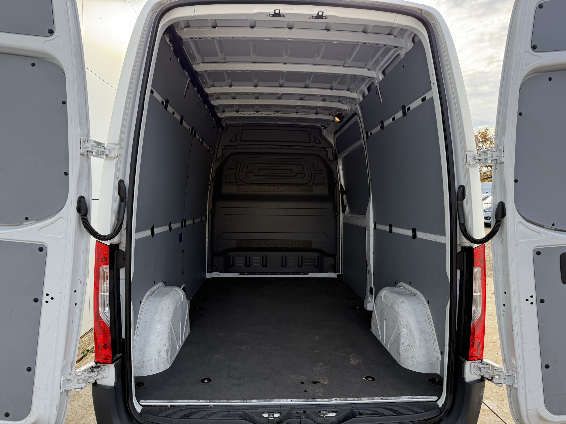 Hoofdafbeelding Mercedes-Benz eSprinter