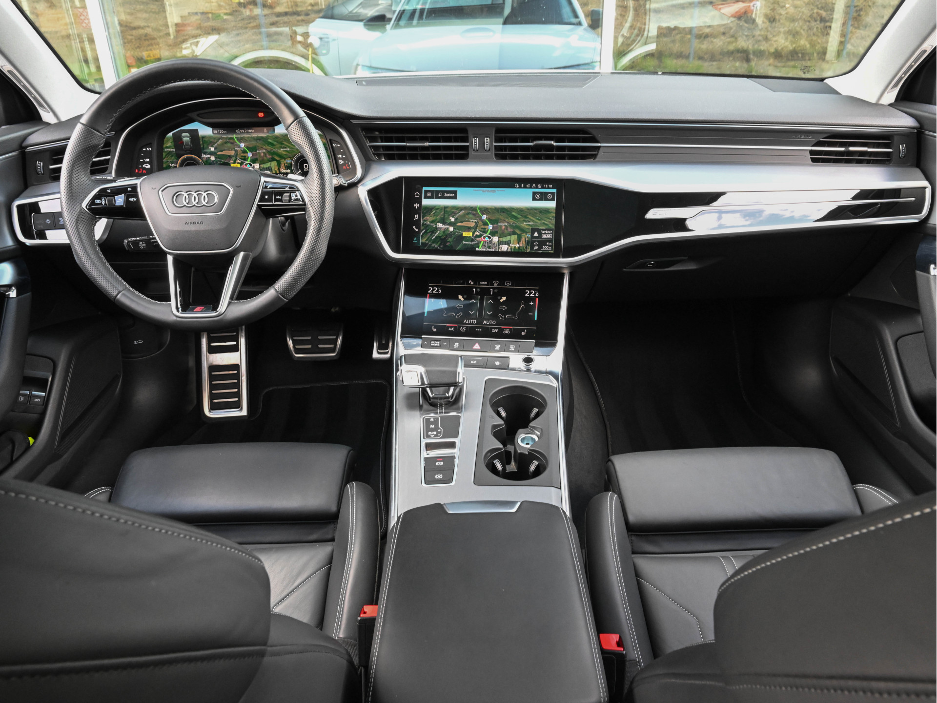 Hoofdafbeelding Audi A6